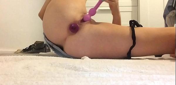  More of me playing with my wet shaved squirting pussy